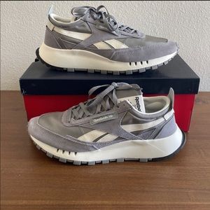 Reebok legacy size 10.5 gray